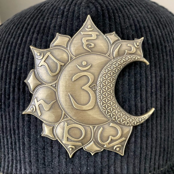 Corduroy Chakras Sun & Moon Embroidered and Embellished Flat Brim Hat - Picture 3 of 6